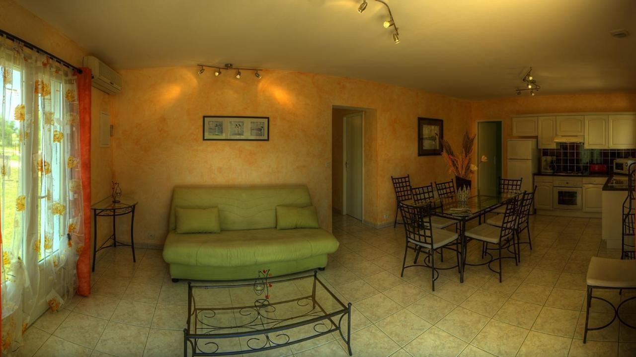 Ardeche - Gites Objectif Evasion Montreal  ภายนอก รูปภาพ