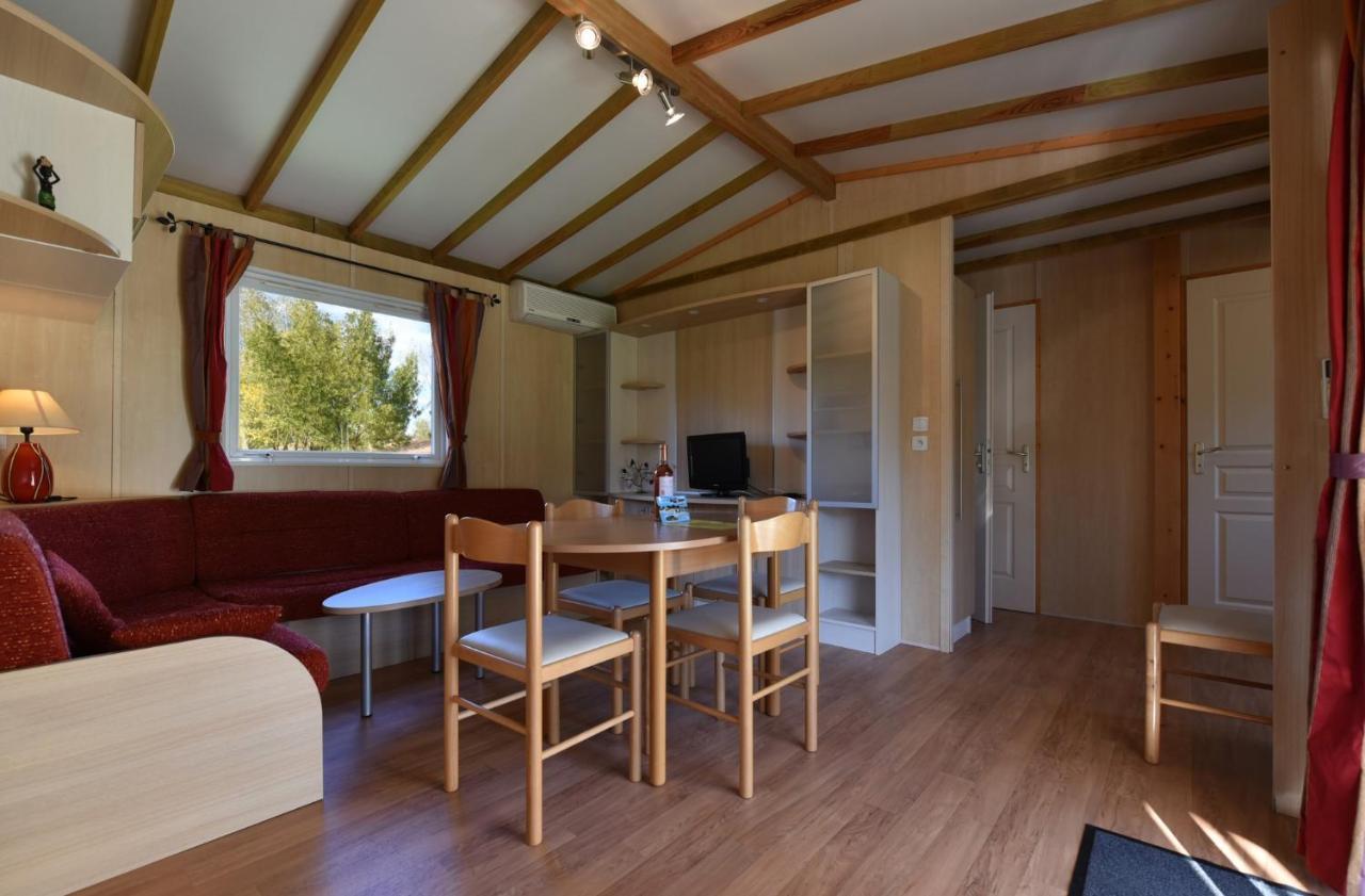 Ardeche - Gites Objectif Evasion Montreal  ภายนอก รูปภาพ