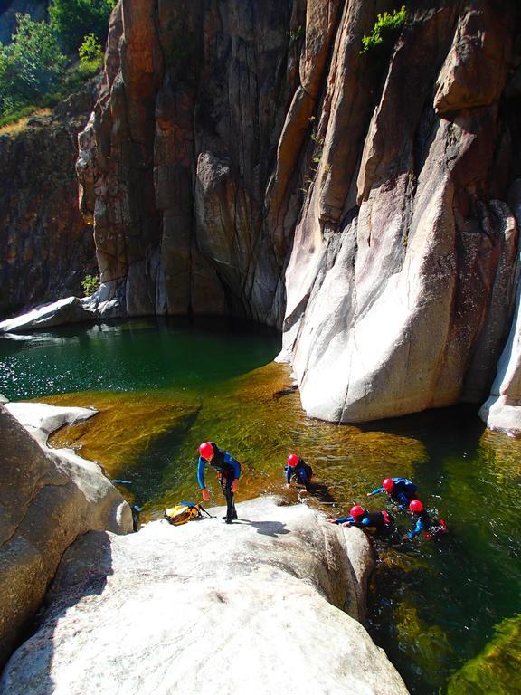 Ardeche - Gites Objectif Evasion Montreal  ภายนอก รูปภาพ